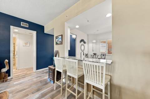 34 Harbour Isle Drive #204, Fort Pierce FL - photo 8 of 28