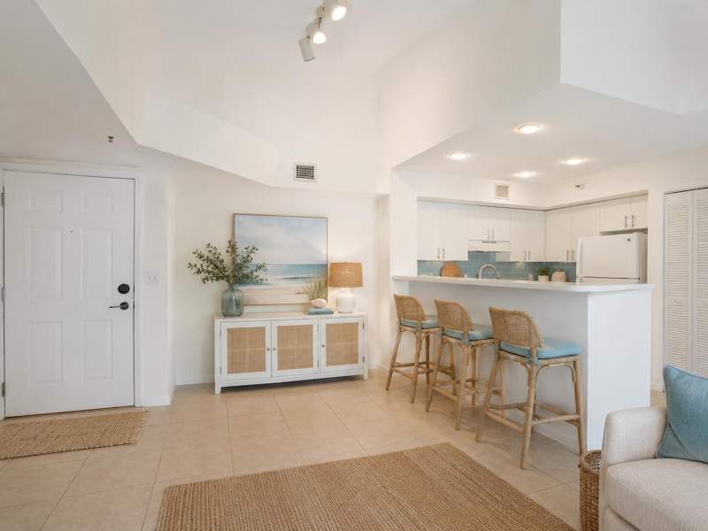 2 bedroom Condominium at 135 Yacht Club Way #305, Yacht Club On The Intracoastal Condo, Hypoluxo — photo 3
