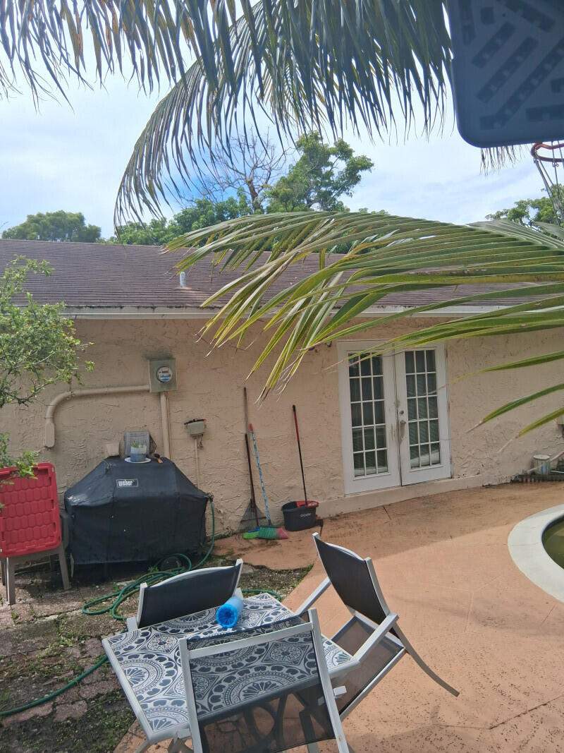 3 bedroom Single Family Residence at 8171 SW 5th Court, NORTH LAUDERDALE VILLAGE SEC 1, North Lauderdale — photo 4