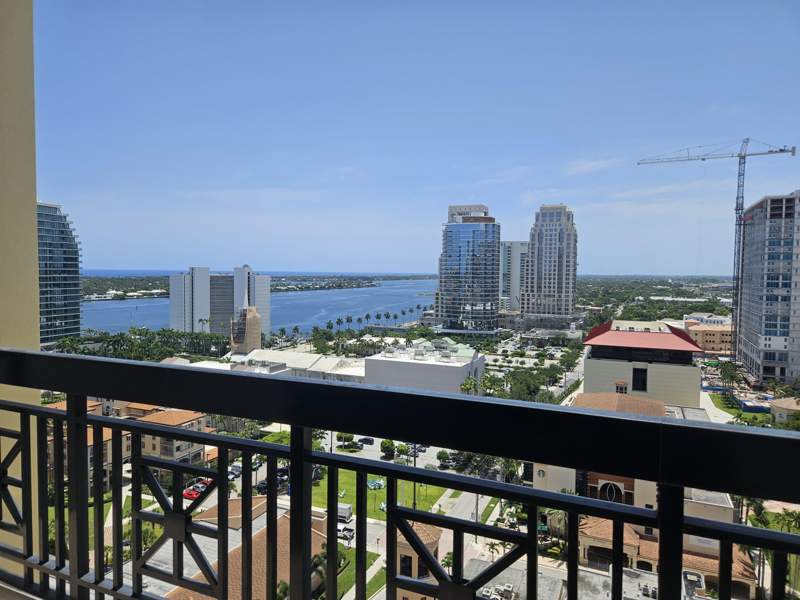 2 bedroom Condominium at 801 S Olive Avenue #1604, ONE CITY PLAZA CONDO, West Palm Beach — photo 4