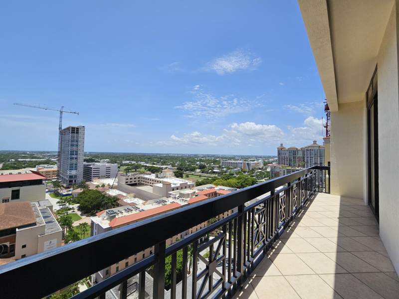 2 bedroom Condominium at 801 S Olive Avenue #1604, ONE CITY PLAZA CONDO, West Palm Beach — photo 2
