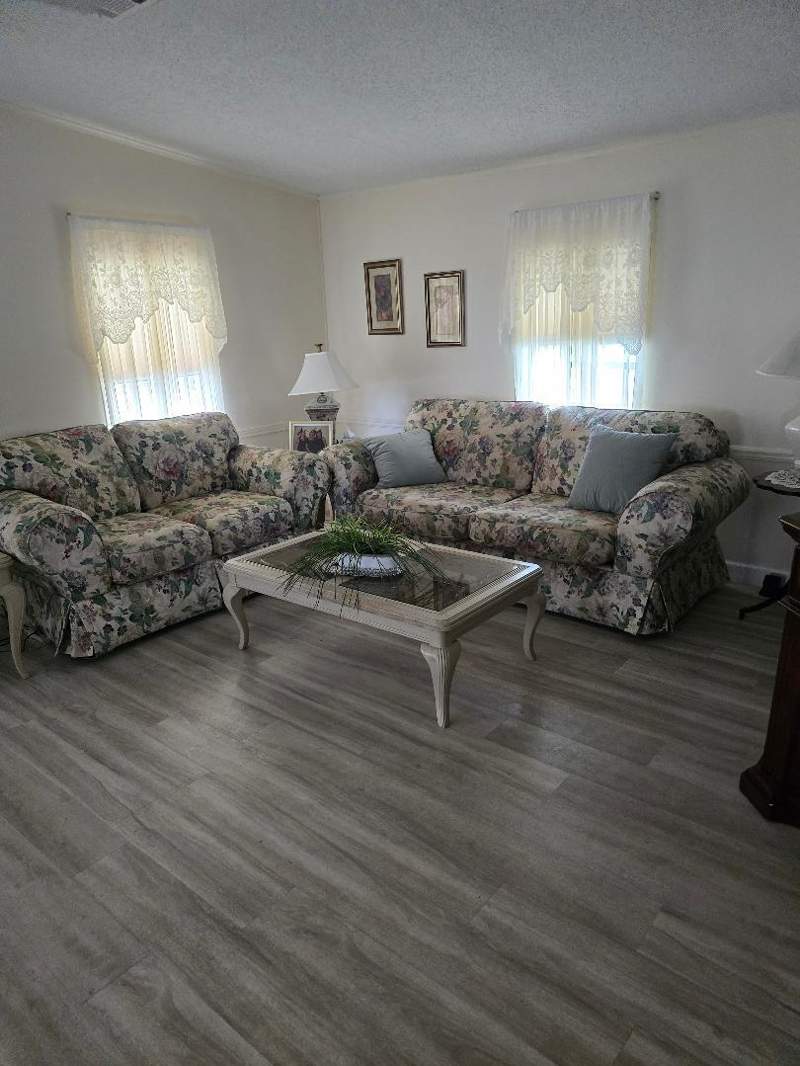 2 bedroom Mobile Home at 5631 Hemingway Court #C-04, Tropical Isles, Fort Pierce — photo 3