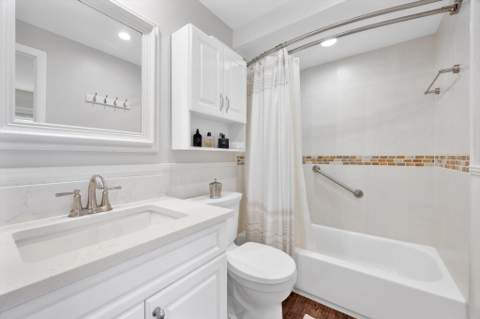 5171 W Oakland Park Boulevard #204, Lauderdale Lakes FL - photo 16 of 36
