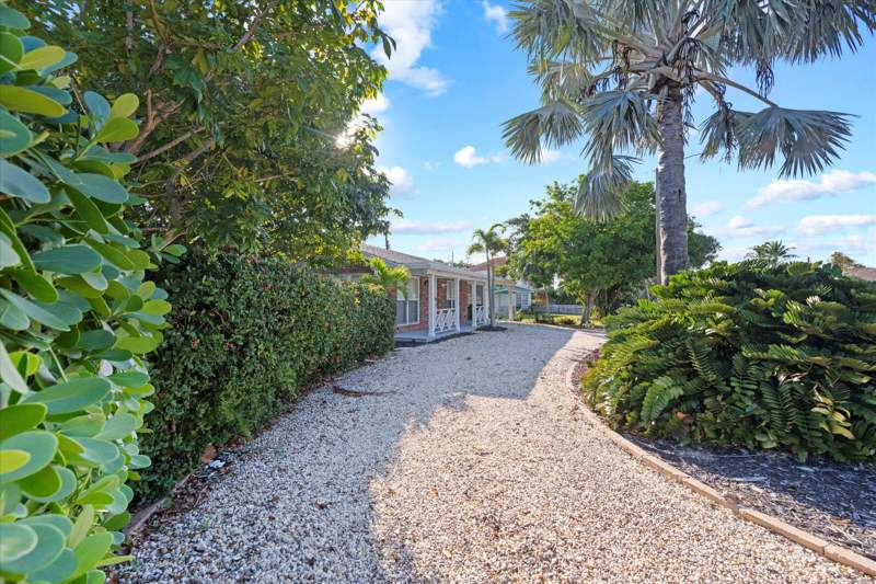 3 bedroom Single Family Residence at 430 Neptune Road, JUNO HEIGHTS, Juno Beach — photo 1
