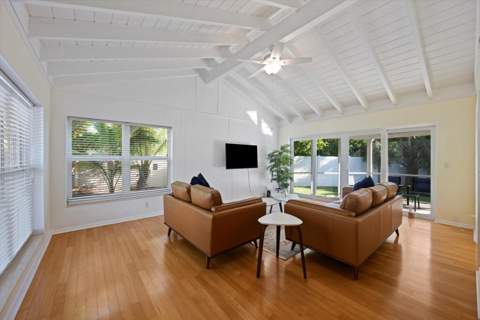 430 Neptune Road, Juno Beach FL - photo 9 of 26