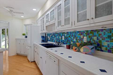 430 Neptune Road, Juno Beach FL - photo 12 of 26