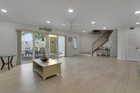 232 Seabreeze Circle, Jupiter FL - photo 8 of 31