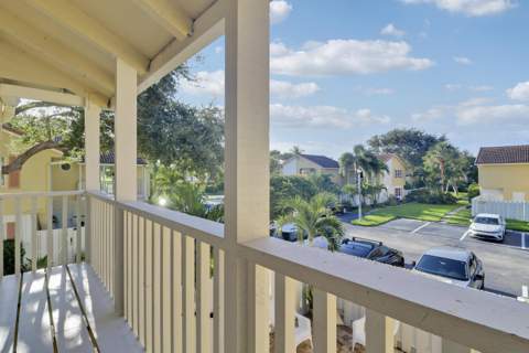 232 Seabreeze Circle, Jupiter FL - photo 20 of 31