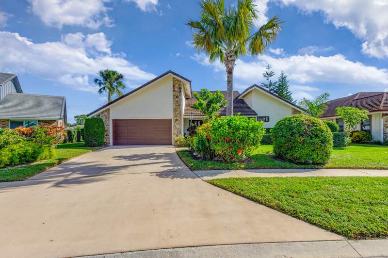 4 bedroom Single Family Residence at 12870 La Rochelle Circle, Frenchmens Landing, Palm Beach Gardens — photo 4