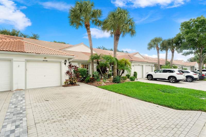 2 bedroom Villa at 8498 Logia Circle, Venetian Isles, Boynton Beach — photo 2