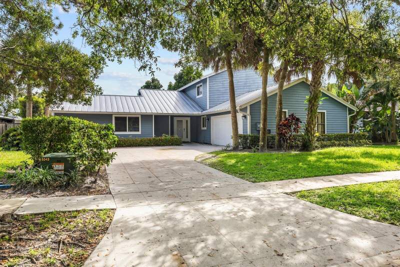 4 bedroom Single Family Residence at 18831 MISTY LAKE Drive, SHORES 2, Jupiter — photo 2