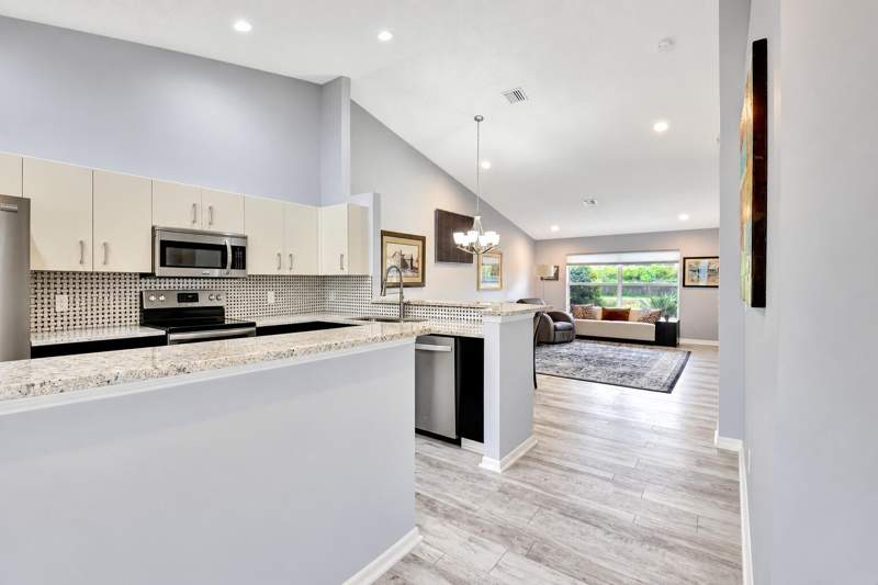 2 bedroom Villa at 6078 Lake Hibiscus Drive, Floral Lakes, Delray Beach — photo 5