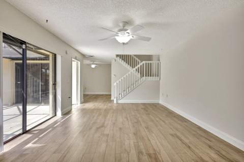 7118 71st Way, West Palm Beach FL - photo 12 of 39