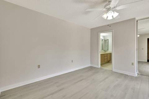 7118 71st Way, West Palm Beach FL - photo 23 of 39