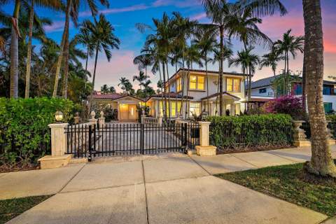 228 9TH Street, West Palm Beach FL - photo 10 of 31