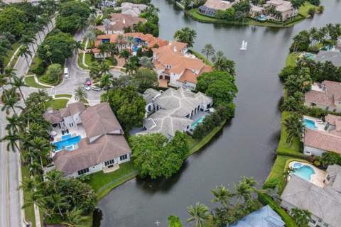 550 Carrotwood Terrace, Plantation FL - photo 6 of 6