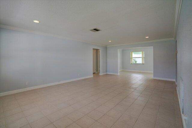 2 bedroom Single Family Residence at 1590 SW 13th Terrace, Palm Beach Leisureville Sec 9, Boynton Beach — photo 5