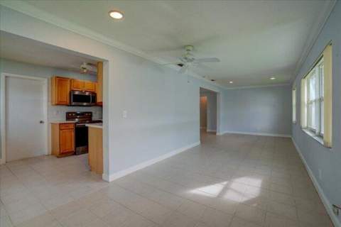 1590 SW 13th Terrace, Boynton Beach FL - photo 15 of 55