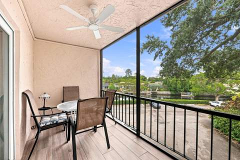 610 TENNIS CLUB Drive #305, Fort Lauderdale FL - photo 12 of 40