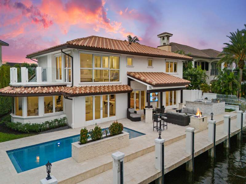 5 bedroom Single Family Residence at 3091 NE 42nd Street, CORAL RIDGE COUNTRY CLUB ADD, Fort Lauderdale — photo 3