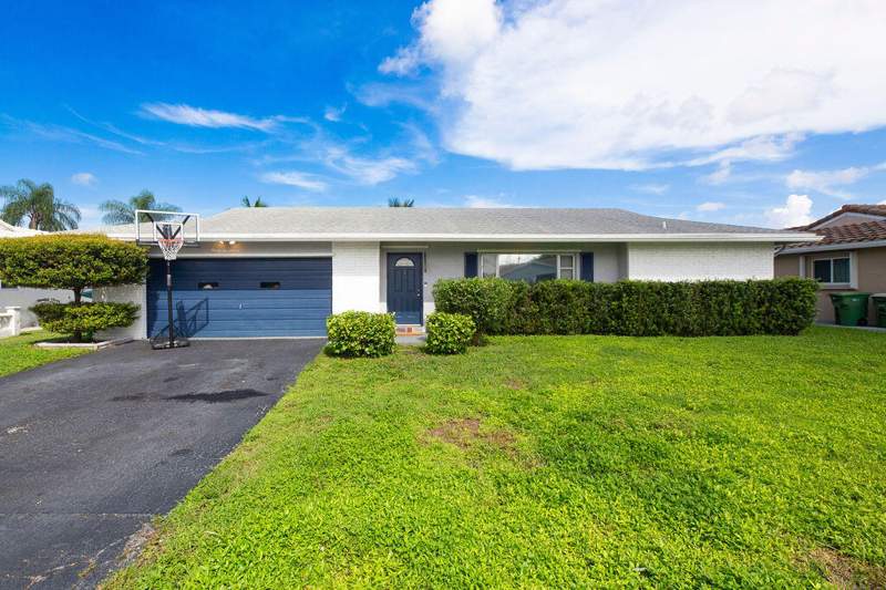 3 bedroom Single Family Residence at 9411 NW 74TH Place, WESTWOOD COMMUNITY 3, Tamarac — photo 1
