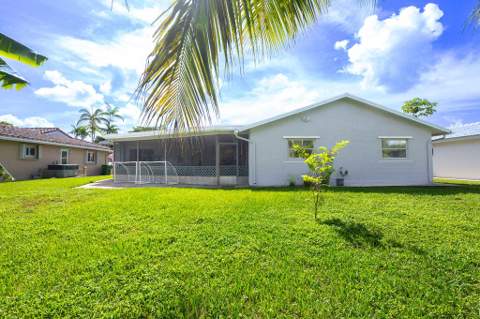 9411 NW 74TH Place, Tamarac FL - photo 16 of 22