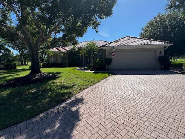 3 bedroom Single Family Residence at 8008 Links Way, PGA Village - CYPRESS POINT, Port St. Lucie — photo 1