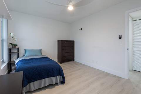 389 BENNINGTON Lane #A, Lake Worth FL - photo 16 of 27
