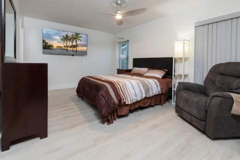 389 BENNINGTON Lane #A, Lake Worth FL - photo 19 of 27
