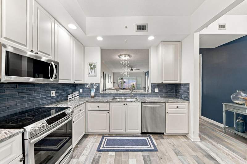 2 bedroom Condominium at 34 Harbour Isle Drive #204, Harbour Isle , Fort Pierce — photo 5