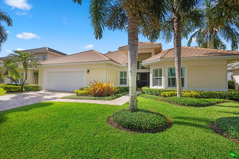 3 bedroom Single Family Residence at 200 Birkdale Lane, LOXAHATCHEE CLUB AT MAPLEWOOD 4 PH 2, Jupiter — photo 2