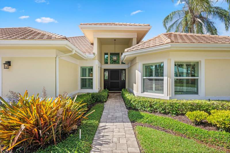 3 bedroom Single Family Residence at 200 Birkdale Lane, LOXAHATCHEE CLUB AT MAPLEWOOD 4 PH 2, Jupiter — photo 3