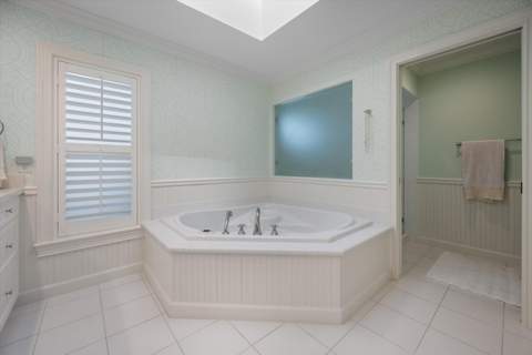 200 Birkdale Lane, Jupiter FL - photo 24 of 51
