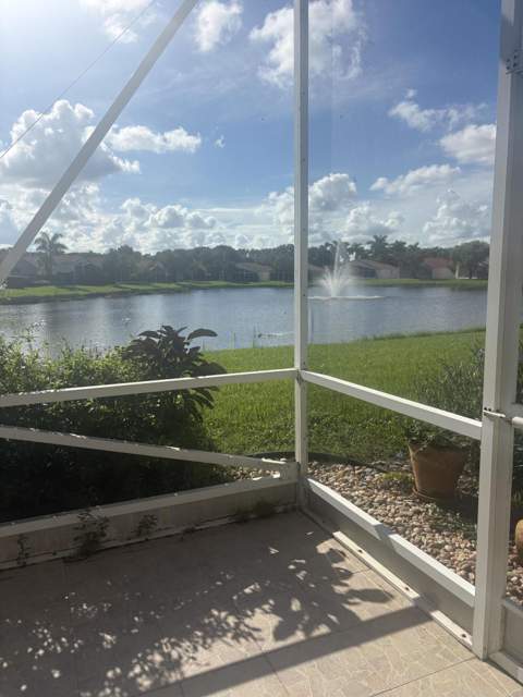9815 Lemonwood Drive, Boynton Beach FL - photo 12 of 17