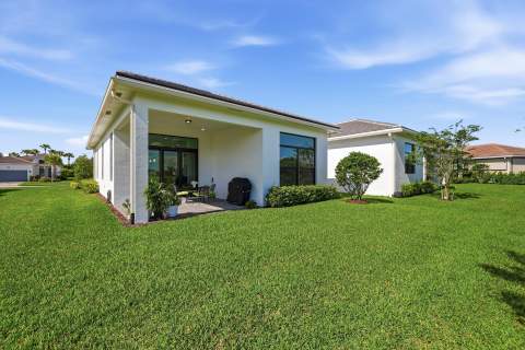 4853 Saint Armands Way, Westlake FL - photo 23 of 49
