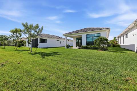 4853 Saint Armands Way, Westlake FL - photo 24 of 49