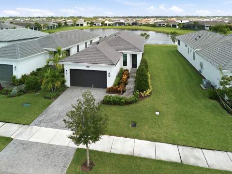 4853 Saint Armands Way, Westlake FL - photo 6 of 49