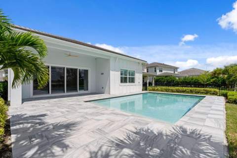 12598 NAUTILUS Circle, Palm Beach Gardens FL - photo 8 of 37