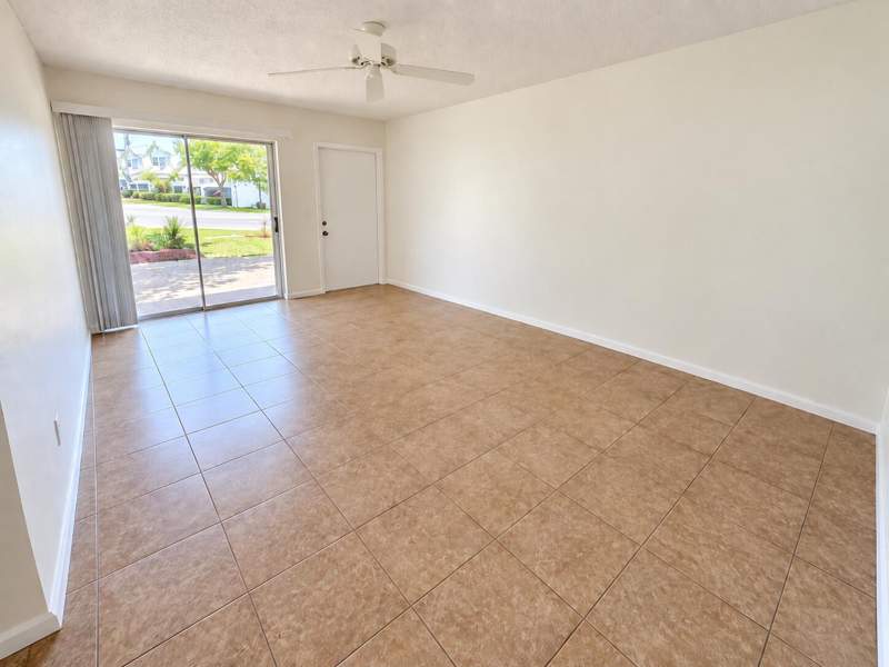 1 bedroom Villa at 3001 NW 4th Terrace #151, Loch Lomond Sec 3, Pompano Beach — photo 4