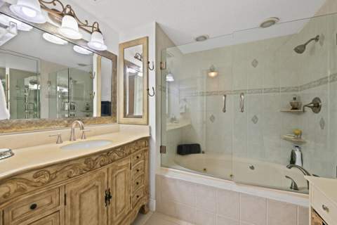 4741 NE 15th Avenue, Pompano Beach FL - photo 16 of 31
