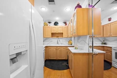 4741 NE 15th Avenue, Pompano Beach FL - photo 18 of 31