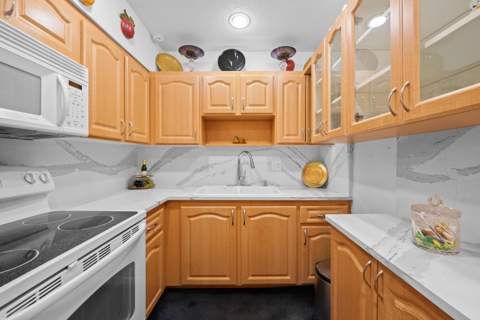 4741 NE 15th Avenue, Pompano Beach FL - photo 19 of 31