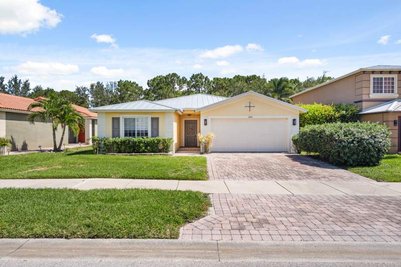 3 bedroom Single Family Residence at 1924 SW Jamesport Drive, Fourth Replat Of Portofino Isles, Port St. Lucie — photo 2