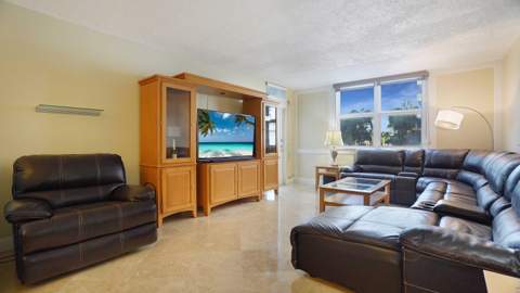 4250 Galt Ocean Drive #1A, Fort Lauderdale FL - photo 8 of 39