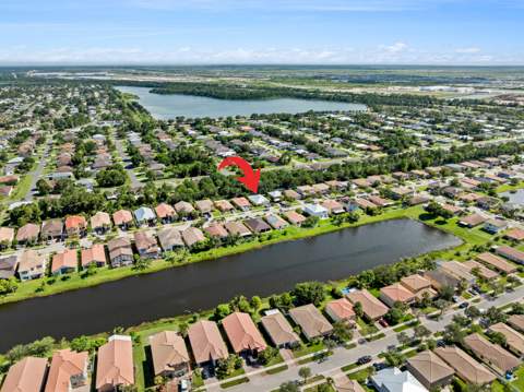 1924 SW Jamesport Drive, Port St. Lucie FL - photo 14 of 44