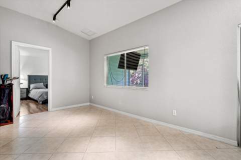 1924 SW Jamesport Drive, Port St. Lucie FL - photo 15 of 44