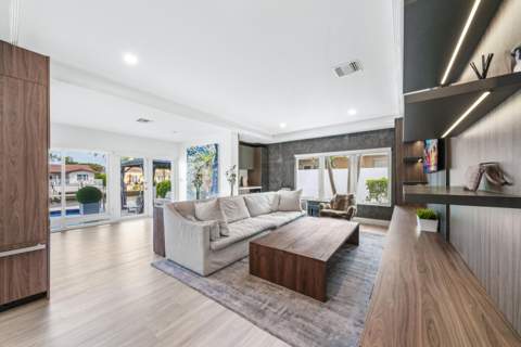 11 Castle Harbor Isle Drive, Fort Lauderdale FL - photo 9 of 17