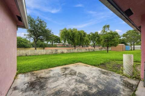 3243 NW 43RD Place, Oakland Park FL - photo 21 of 22