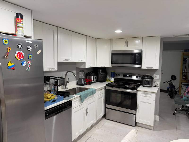 2 bedroom Condominium at 206 SW 1ST Street #J-1, PARKWAY GARDENS, Pompano Beach — photo 1