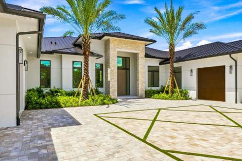 5593 Reynolds Road, Lake Worth FL - photo 6 of 107